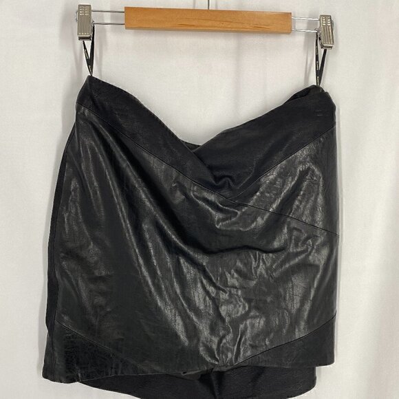 Blank NYC Sable Faux Leather Skirt in Black Size 31 NWT - Picture 3 of 10